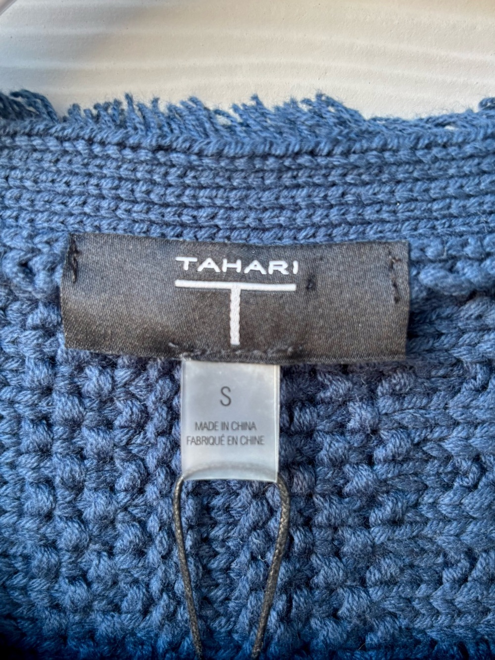 Tahari Navy Gold Button Knit Lady Jacket Cardigan Sweater NWT Small - Picture 5 of 5